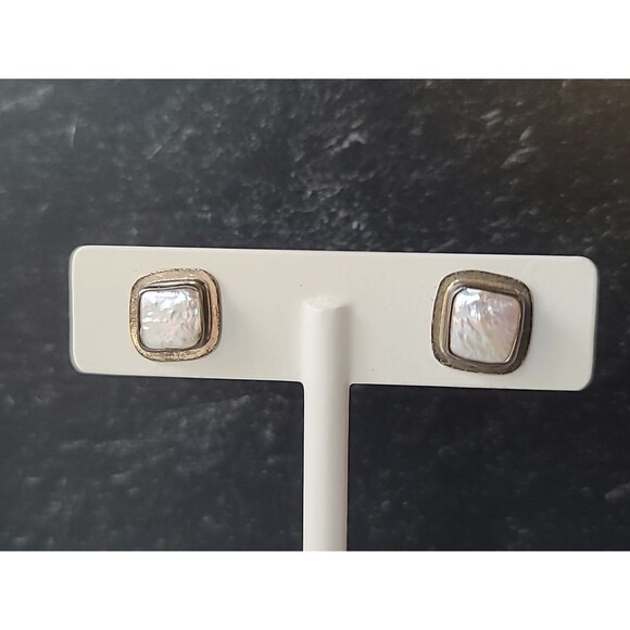 925 Sterling Silver Real Pearl Square Shaped Stud Earrings Vintage - Picture 2 of 10
